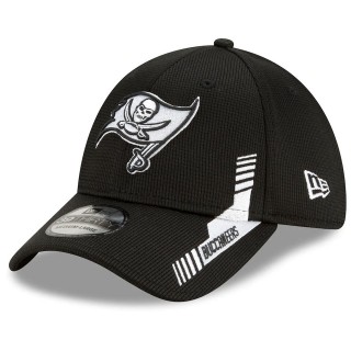 Tampa Bay Buccaneers Black 2021 NFL Sideline Home 39THIRTY Hat