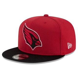 Youth Arizona Cardinals Cardinal Black 2021 NFL Sideline Road 9FIFTY Snapback Hat